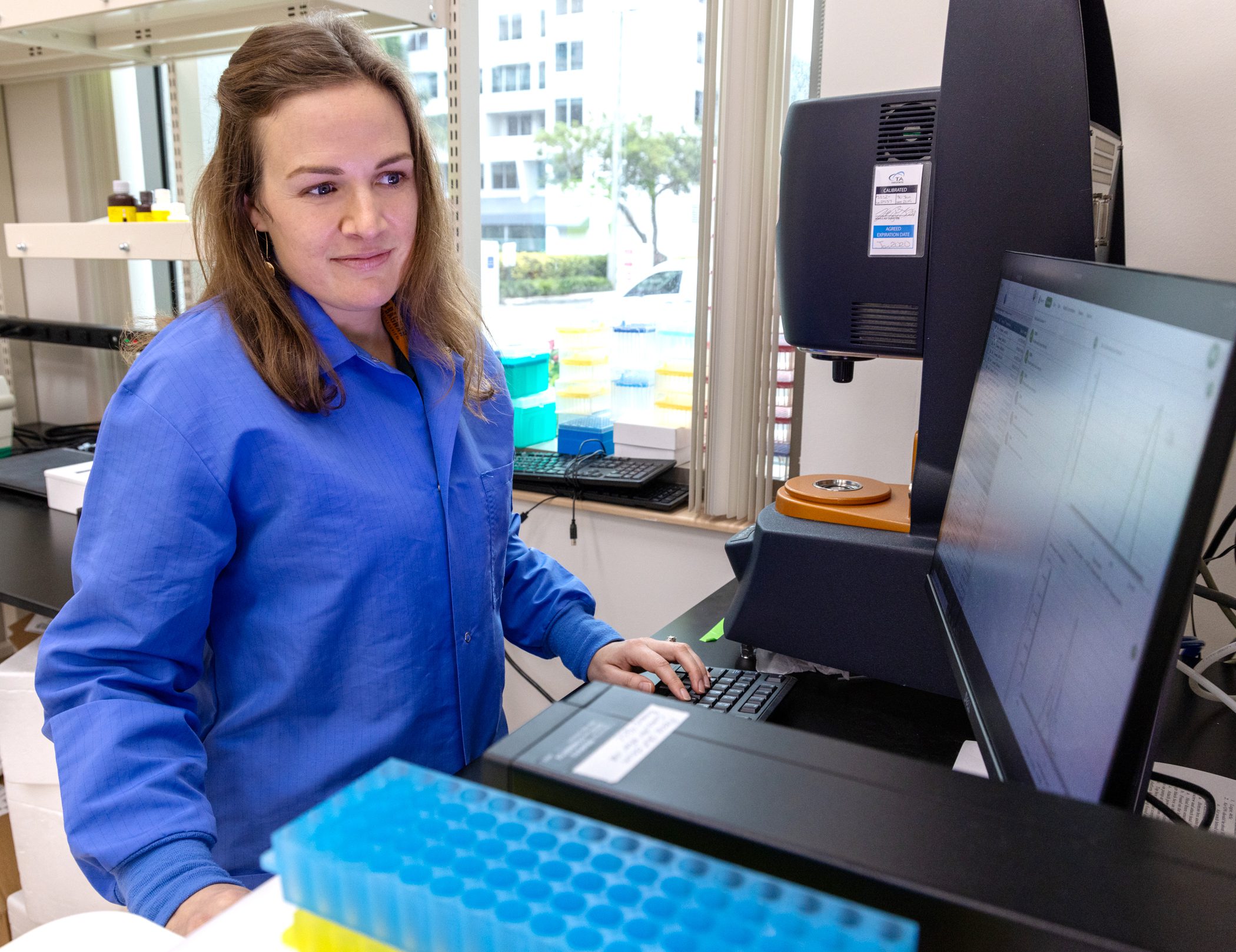 Dr. Courtney Dumont Wins NSF CAREER Award