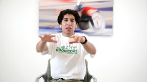 Student MIchael Correa and virtual exercise